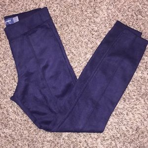 Old navy navy suede leggings with seam down legs